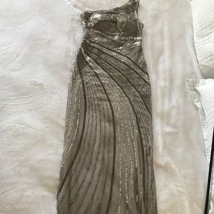 Grey/silver sequined beaded formal gown